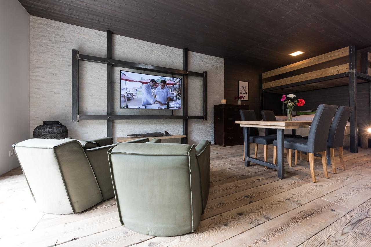 Woo Loft Apartment